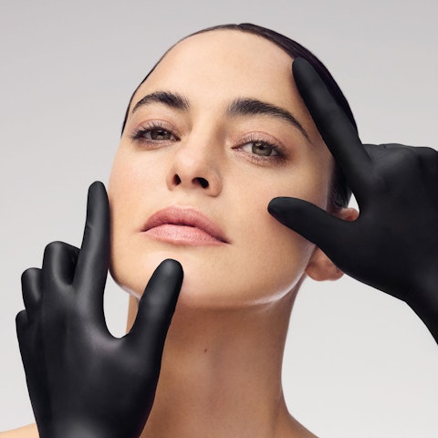 Выравнивающая Сыворотка с Ретинолом